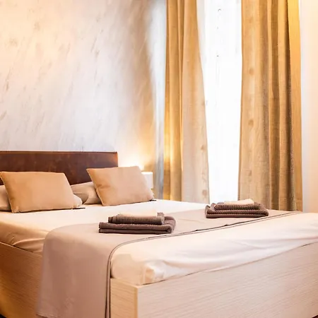 Ultracentral 2 * Brasov