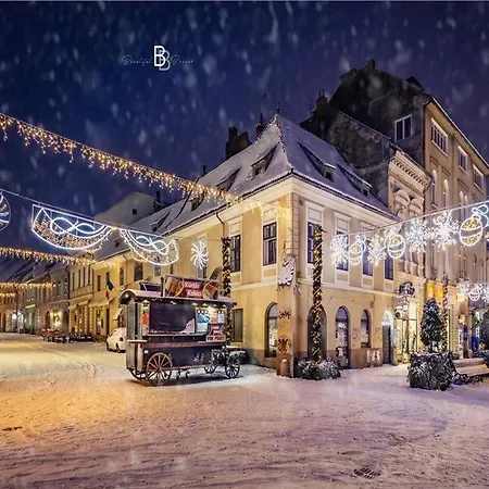 Ultracentral 2 * Brasov